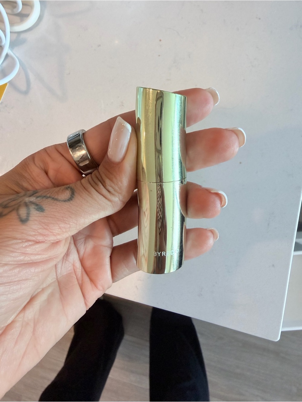 Byredo Metallic Green Stick Highlighter / Makeup Bullet - Picture 1 of 6